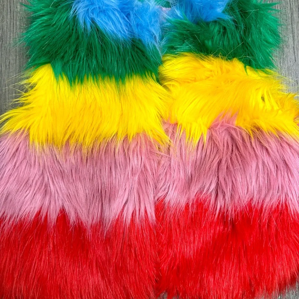 MINI BODEN Faux Fur Colorful Vest 2-3